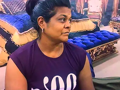 indianCherryPie online show from February 3, 2026, 5:16 am