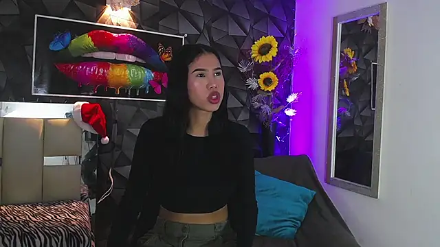 ava jhonsson online show from December 13, 2024, 3:21 pm