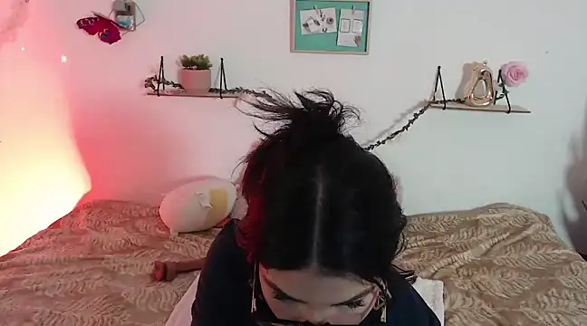 Snapshot of AmberJeong chatting on January 11, 2025, 9:57 pm AmberJeong online show from January 11, 2025, 9:57 pm