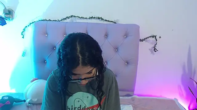 Snapshot of AmberJeong chatting on January 18, 2025, 1:52 am AmberJeong online show from January 18, 2025, 1:52 am