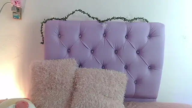 Snapshot of AmberJeong chatting on January 28, 2025, 10:34 pm AmberJeong online show from January 28, 2025, 10:34 pm