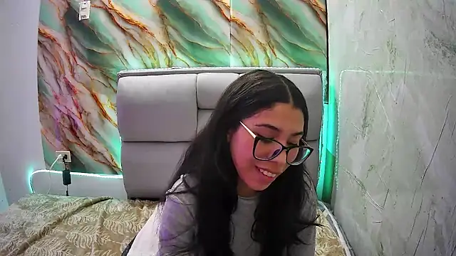 Snapshot of AmberJeong chatting on January 30, 2025, 1:00 am AmberJeong online show from January 30, 2025, 1:00 am