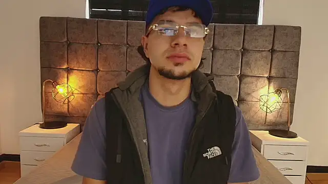 Amadeo Wild online show from March 5, 2025, 1:28 pm