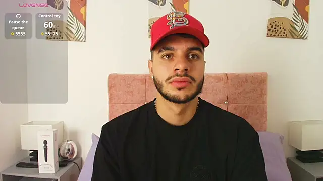 Amadeo Wild online show from November 16, 2025, 2:55 pm