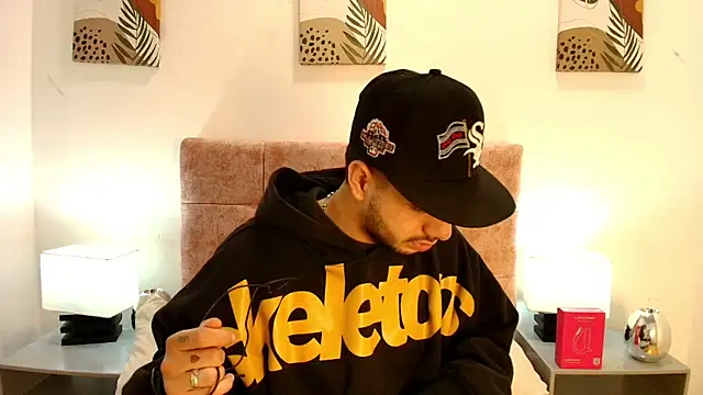 Amadeo Wild online show from March 16, 2026, 12:09 pm