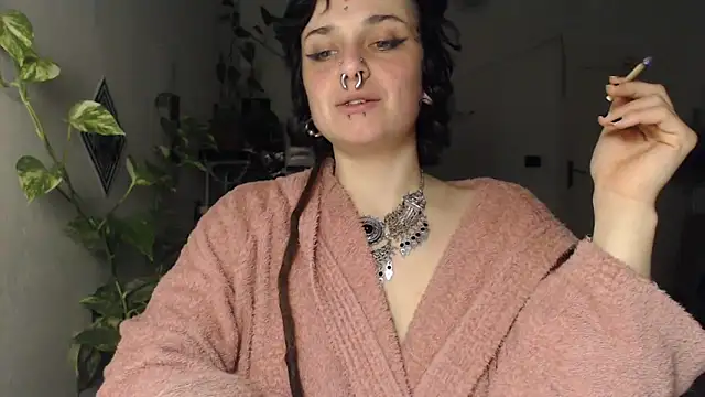 kinkyspirali online show from February 20, 2026, 9:37 pm