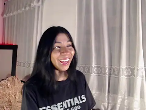 selene gils online show from April 2, 2026, 2:53 am