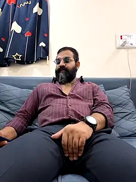 Fun Guuy online show from February 13, 2026, 5:47 am