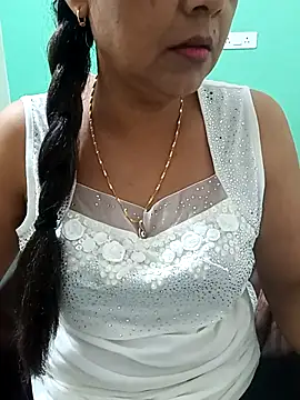 Saroj-Shah online show from November 4, 2025, 3:05 am