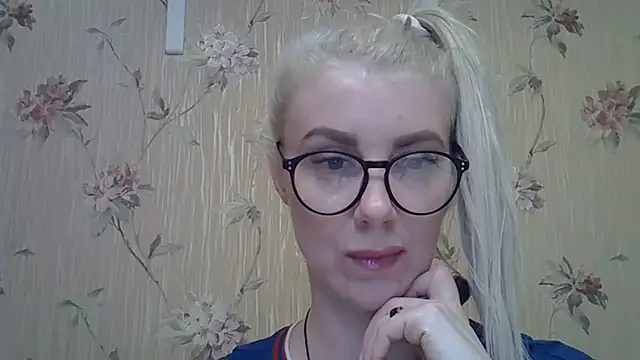 Pabonya91 online show from February 15, 2025, 8:22 pm