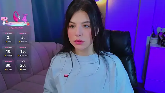 Jenna Adams  online show from September 20, 2025, 3:18 am