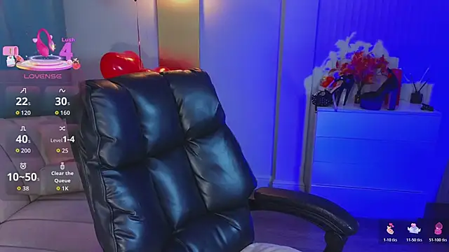 Jenna Adams  online show from March 17, 2026, 1:21 am