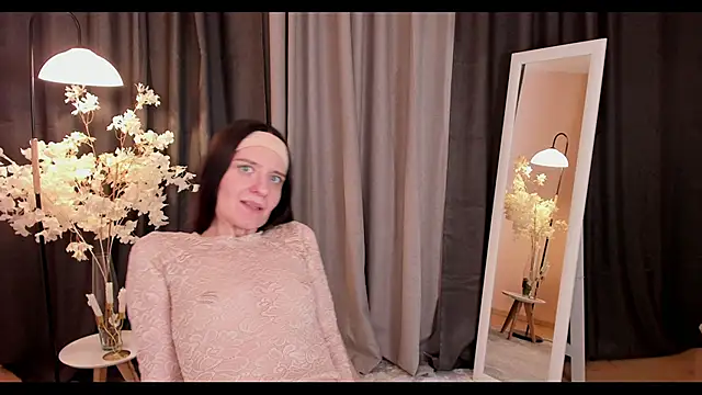 Snapshot of helentasty chatting on February 5, 2025, 9:36 am helentasty online show from February 5, 2025, 9:36 am