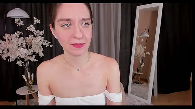 Snapshot of helentasty chatting on February 10, 2025, 2:52 am helentasty online show from February 10, 2025, 2:52 am