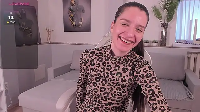Snapshot of helentasty chatting on February 21, 2025, 2:06 am helentasty online show from February 21, 2025, 2:06 am