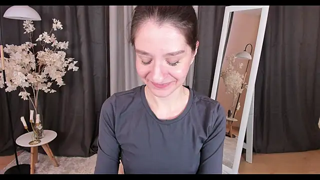 Snapshot of helentasty chatting on February 23, 2025, 2:29 am helentasty online show from February 23, 2025, 2:29 am