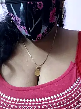 mallu-sumi online show from April 25, 2026, 5:54 pm