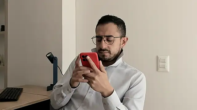 pablo-rincon95 online show from December 22, 2024, 1:22 pm