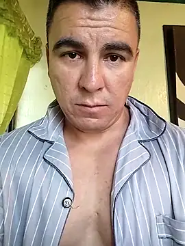 Snapshot of caramelodechile chatting on March 16, 2025, 3:17 pm caramelodechile online show from March 16, 2025, 3:17 pm