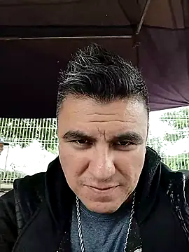 Snapshot of caramelodechile chatting on July 18, 2026, 5:39 pm caramelodechile online show from July 18, 2026, 5:39 pm