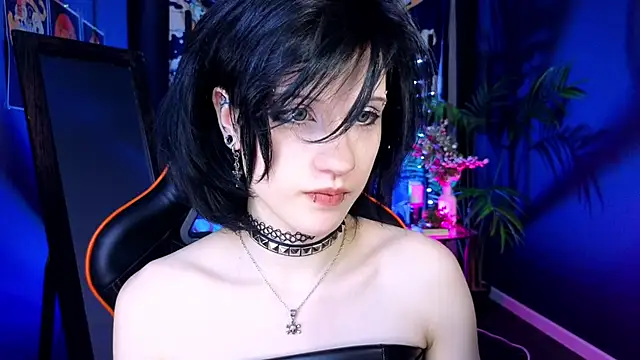 Snapshot of dark_vamp_ chatting on February 15, 2025, 2:58 am dark vamp online show from February 15, 2025, 2:58 am