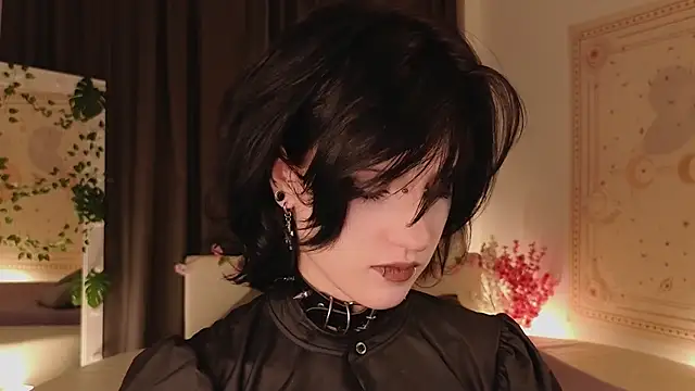 Snapshot of dark_vamp_ chatting on February 21, 2025, 9:54 pm dark vamp online show from February 21, 2025, 9:54 pm