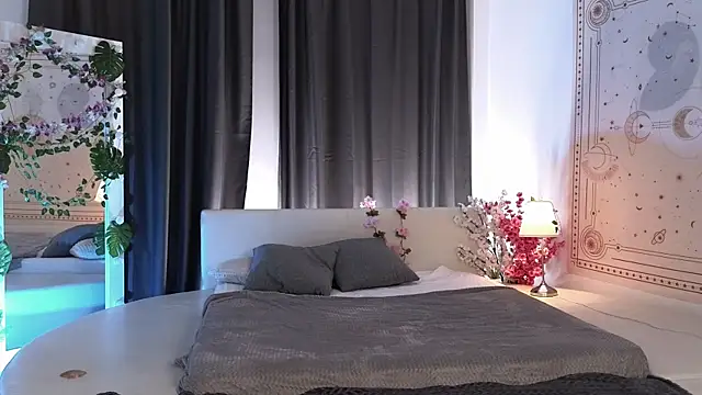 Snapshot of dark_vamp_ chatting on March 7, 2025, 10:45 am dark vamp online show from March 7, 2025, 10:45 am