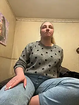 Joannakiss online show from March 13, 2025, 2:33 pm