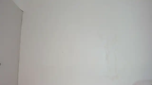 Snapshot of Mia_hansper chatting on December 17, 2024, 8:21 pm Mia hansper online show from December 17, 2024, 8:21 pm