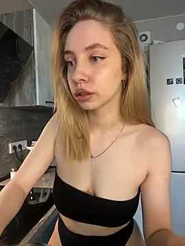 Snapshot of Kitty_Katrine chatting on March 18, 2026, 6:49 am Kitty Katrine online show from March 18, 2026, 6:49 am