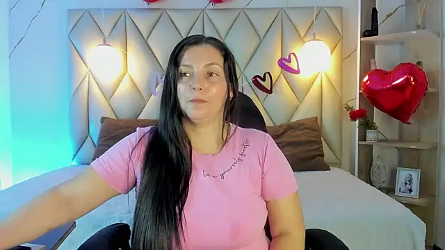 angelswets online show from February 17, 2026, 1:40 pm