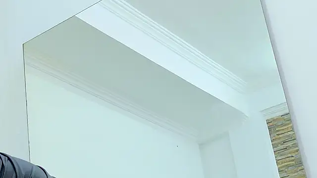 VanessaGlenn online show from March 21, 2026, 3:26 pm