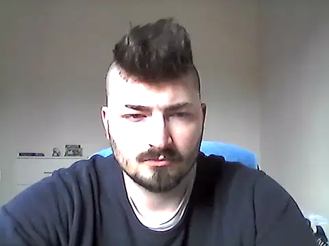 Snapshot of Hkl95555 chatting on February 3, 2026, 12:10 pm Hkl95555 online show from February 3, 2026, 12:10 pm