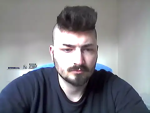 Snapshot of Hkl95555 chatting on February 6, 2026, 9:01 am Hkl95555 online show from February 6, 2026, 9:01 am