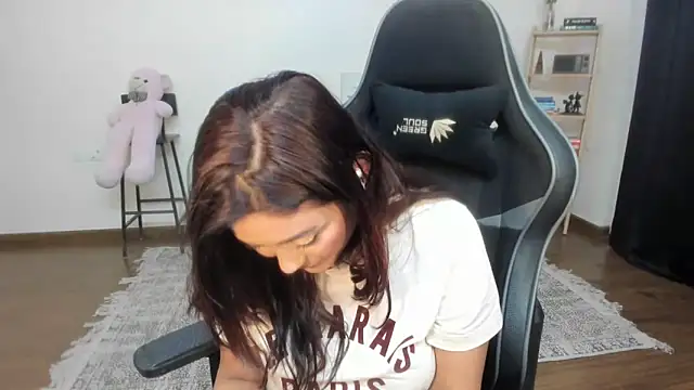 GoddessAnna online show from March 3, 2025, 9:26 pm