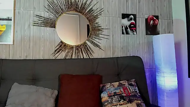 karla 999 online show from December 29, 2024, 2:06 am