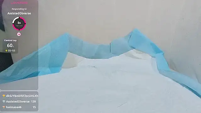 fanfan-FF online show from October 26, 2025, 1:50 pm