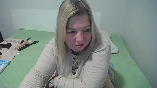 MARGARET gem online show from March 1, 2025, 4:44 pm