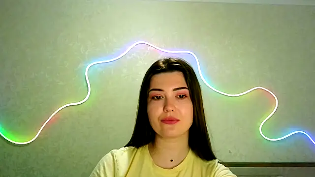 SeductiveTati online show from June 4, 2026, 9:54 pm