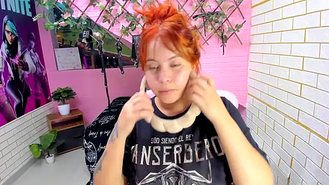 marcellaa303av online show from January 7, 2026, 1:52 am