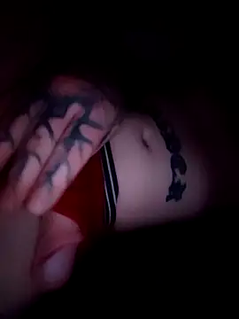 Snapshot of B1GBoyUk chatting on March 15, 2025, 11:39 pm B1GBoyUk online show from March 15, 2025, 11:39 pm