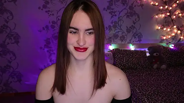 FridaCure online show from November 19, 2025, 7:14 pm