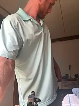 Snapshot of dcockell chatting on September 20, 2025, 8:10 pm dcockell online show from September 20, 2025, 8:10 pm