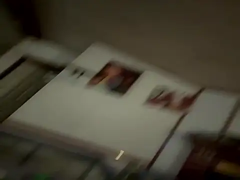 Snapshot of dcockell chatting on November 7, 2025, 8:58 am dcockell online show from November 7, 2025, 8:58 am