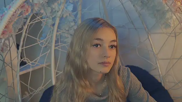 FlairCunard online show from December 29, 2024, 8:48 pm