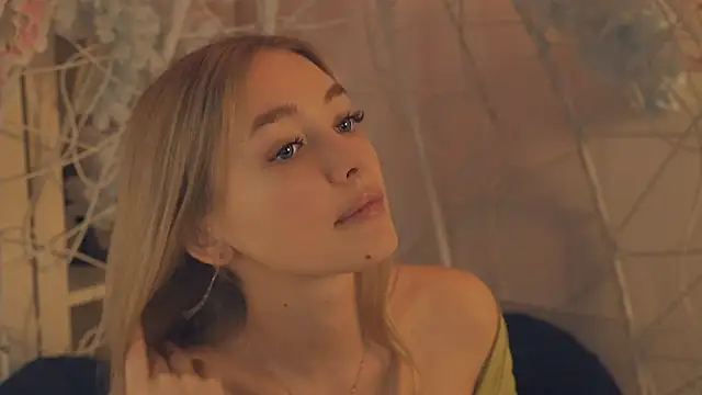 FlairCunard online show from January 7, 2025, 8:52 pm