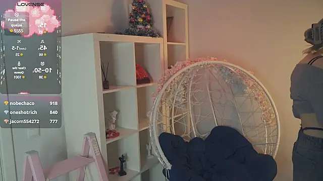 FlairCunard online show from January 18, 2025, 9:45 pm