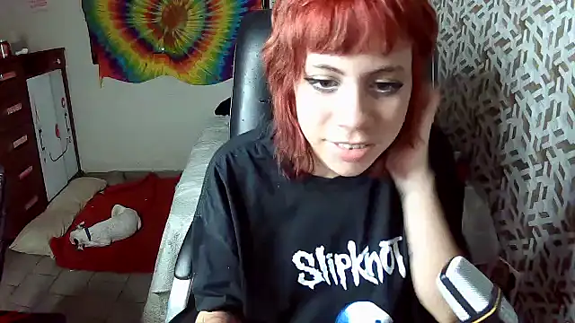 Snapshot of Liv_Alt chatting on February 2, 2026, 4:44 am Liv Alt online show from February 2, 2026, 4:44 am