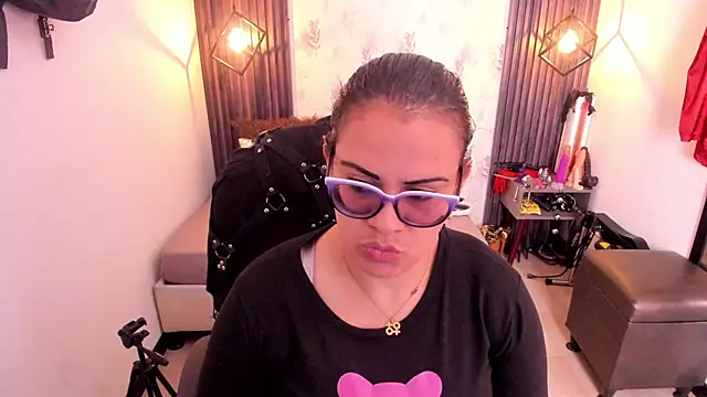 brigittemiller online show from March 5, 2025, 3:51 pm