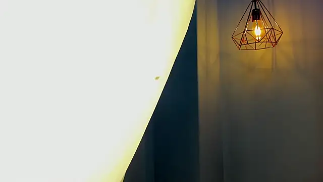 zoe rivers online show from November 4, 2025, 12:10 am